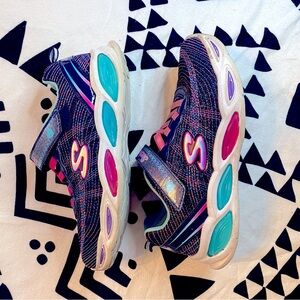 Sketchers s-light lighting shoes